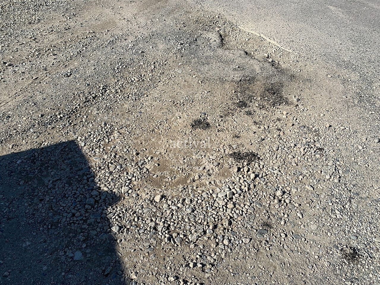 砕石(さいせき)で月極駐車場の穴埋め補修　～アクティバルの月極駐車場管理153～